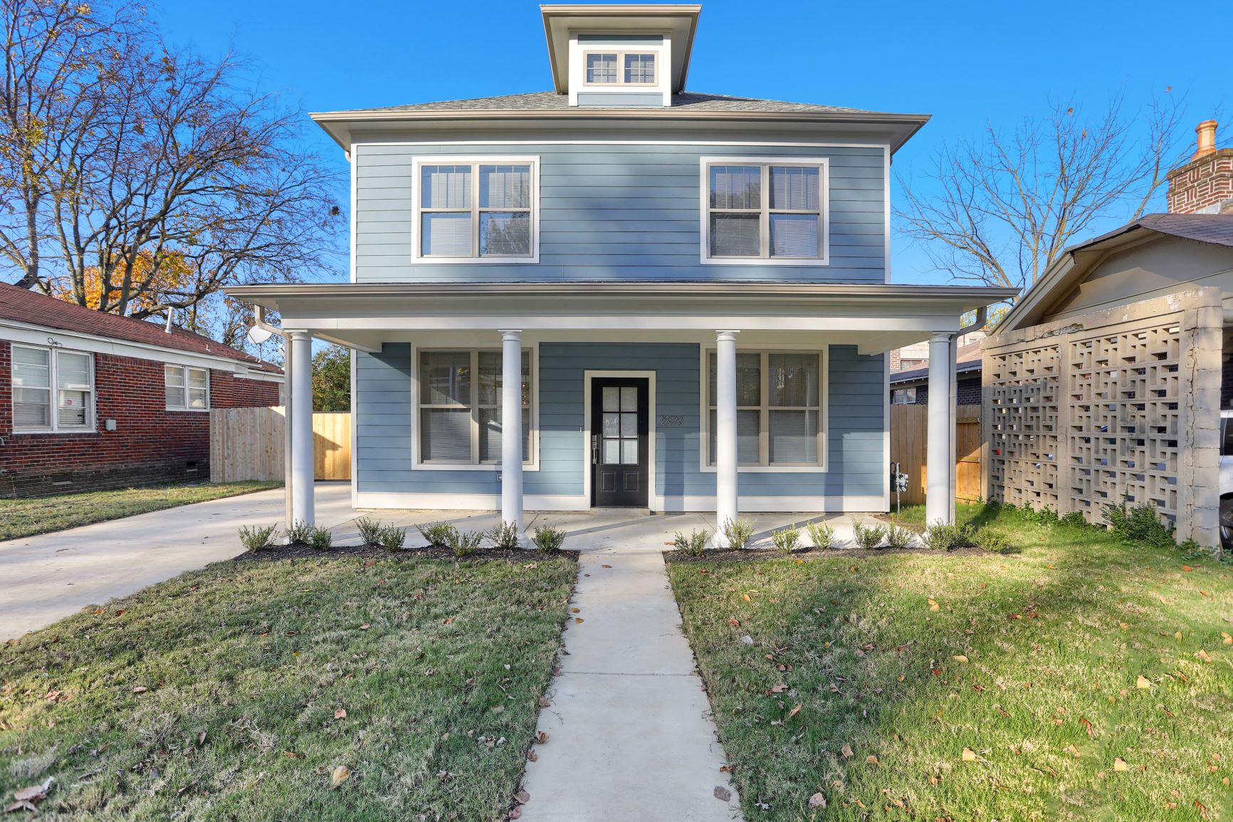Property main image