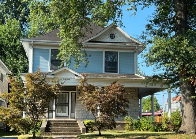 1483 Court Avenue - 1